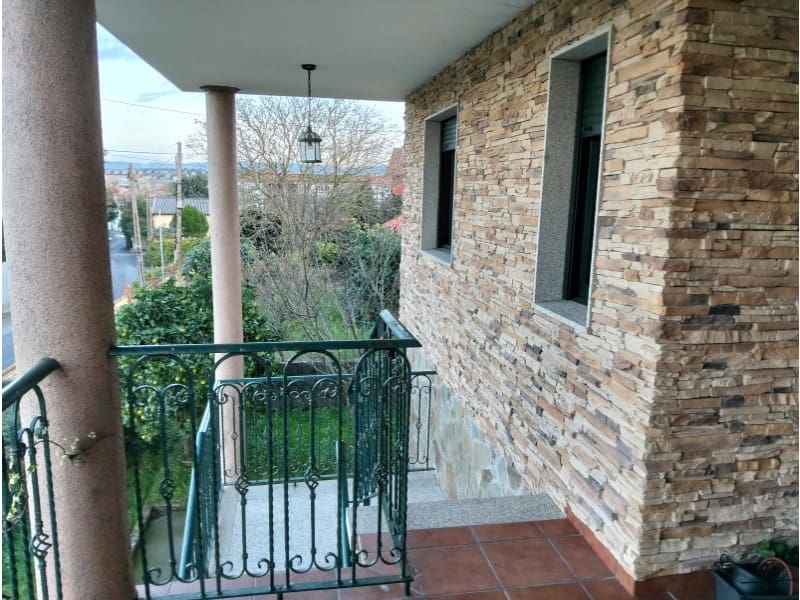 7 soveværelse Villa til salg i Ares med garage - € 530.000 (Ref: 9001360)