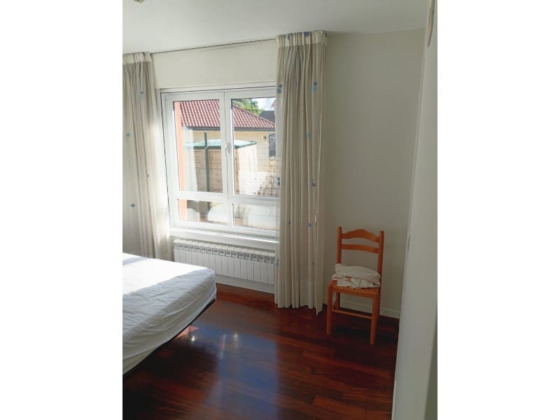 4 bedroom Villa for sale in Mino with garage - € 550,000 (Ref: 9001361)