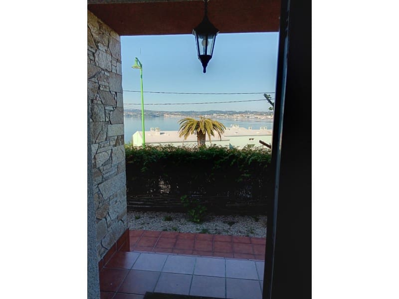 4 bedroom Villa for sale in Mino with garage - € 550,000 (Ref: 9001361)