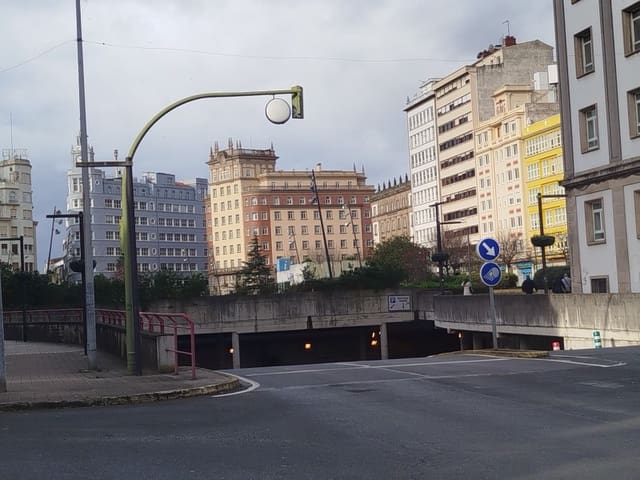 Kommersiell til salgs i Ferrol - € 400 000 (Ref: 9065424)