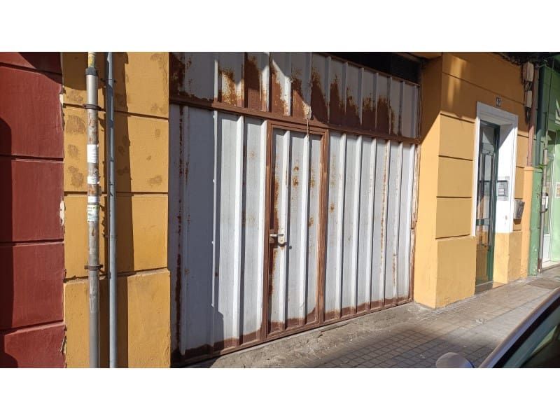 Erhverv til salg i Ferrol - € 59.000 (Ref: 9236827)