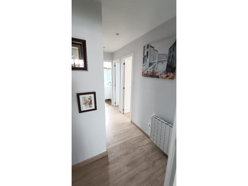 2 soveværelse Lejlighed til leje i Ferrol - € 800 (Ref: 9272521)