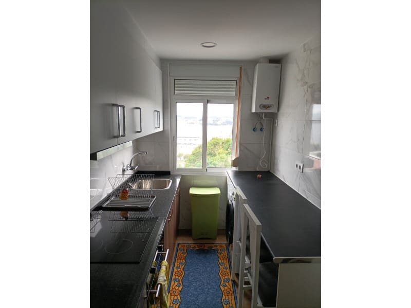 2 soveværelse Lejlighed til leje i Ferrol - € 800 (Ref: 9272521)