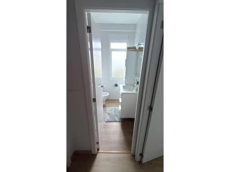 2 soveværelse Lejlighed til leje i Ferrol - € 800 (Ref: 9272521)