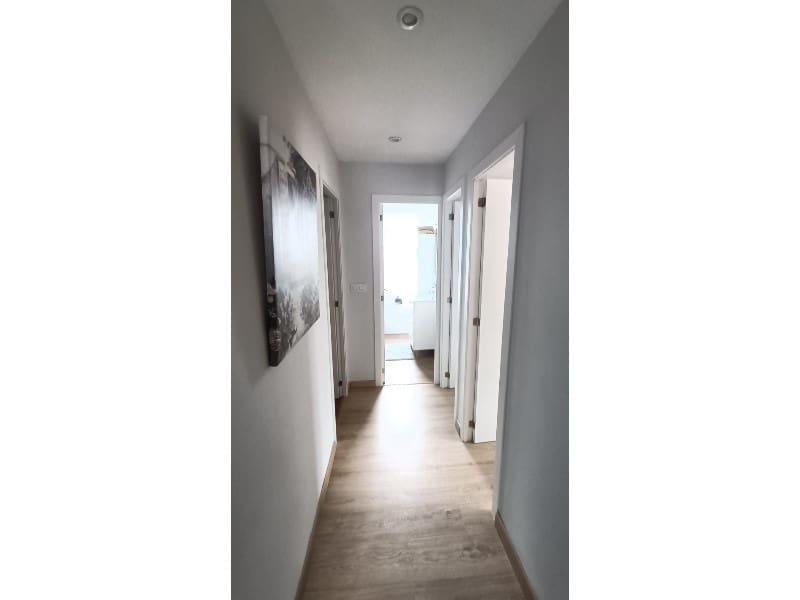 2 soveværelse Lejlighed til leje i Ferrol - € 800 (Ref: 9272521)