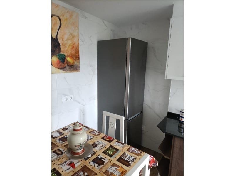 2 soveværelse Lejlighed til leje i Ferrol - € 800 (Ref: 9272521)