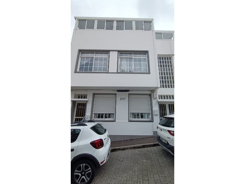 2 soveværelse Lejlighed til leje i Ferrol - € 800 (Ref: 9272521)