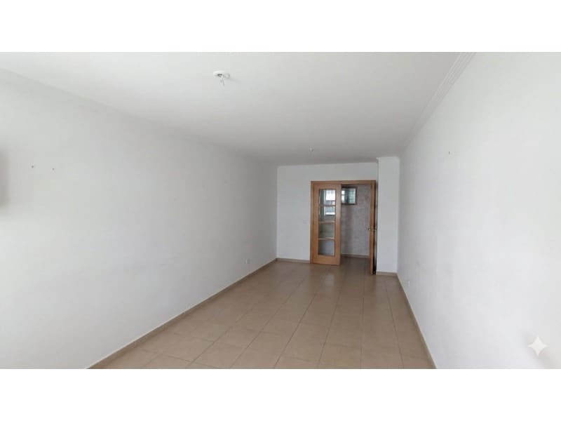 3 slaapkamer Flat te koop in Ares - € 190.000 (Ref: 9276553)