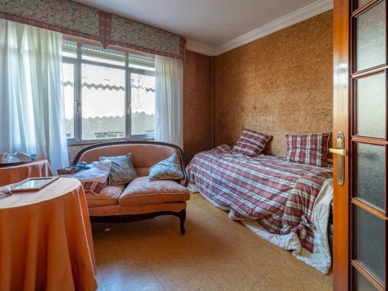 2 bedroom Flat for sale in Ferrol - € 85,000 (Ref: 9338572)