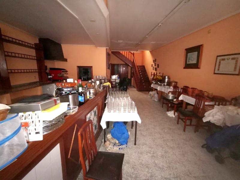 Restaurant/Bar til salg i Ferrol - € 250.000 (Ref: 9356127)