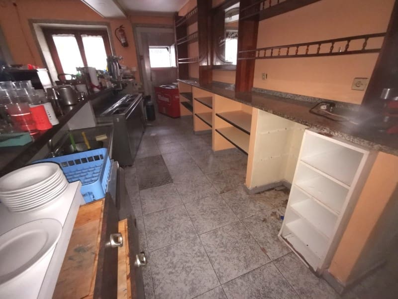Restaurant/Bar til salg i Ferrol - € 250.000 (Ref: 9356127)