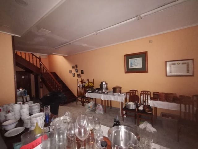Restaurant/Bar til salg i Ferrol - € 250.000 (Ref: 9356127)