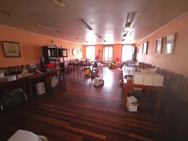 Restaurant/Bar til salg i Ferrol - € 250.000 (Ref: 9356127)