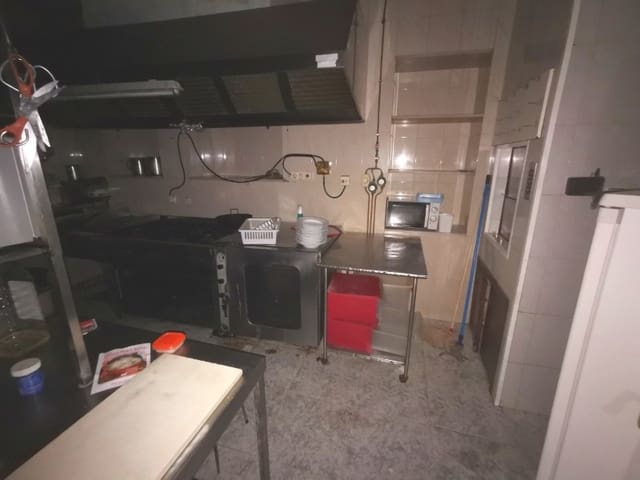 Restaurant/Bar til salg i Ferrol - € 250.000 (Ref: 9356127)