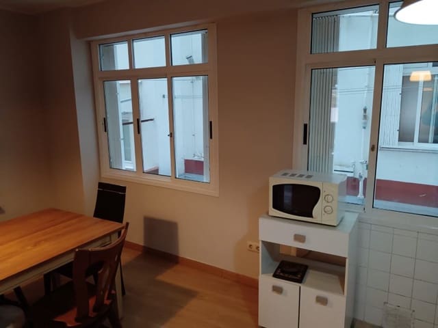 3 sypialnia Mieszkanie na sprzedaż w Ferrol - 85 000 € (Ref: 9372088)