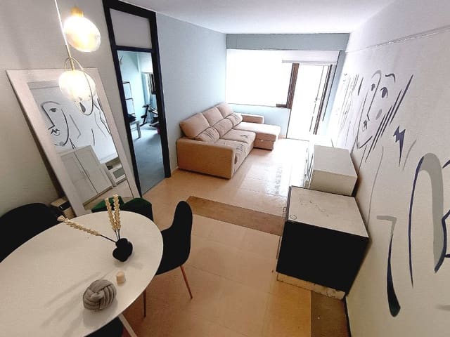 3 sypialnia Mieszkanie na sprzedaż w Ferrol - 140 000 € (Ref: 9411231)