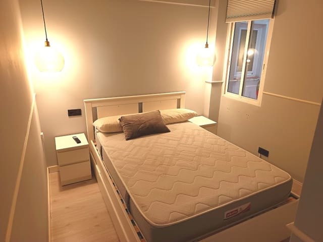 3 sypialnia Mieszkanie na sprzedaż w Ferrol - 140 000 € (Ref: 9411231)