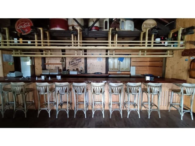 Restaurant/Bar til salg i Valdoviño - € 300.000 (Ref: 9420034)