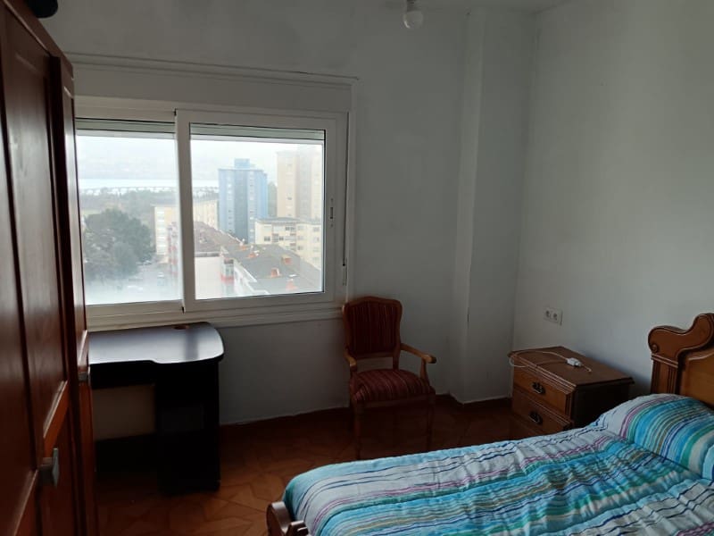 3 soveværelse Lejlighed til salg i Ferrol - € 89.000 (Ref: 9438488)