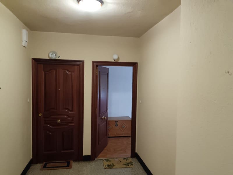 3 soveværelse Lejlighed til salg i Ferrol - € 89.000 (Ref: 9438488)