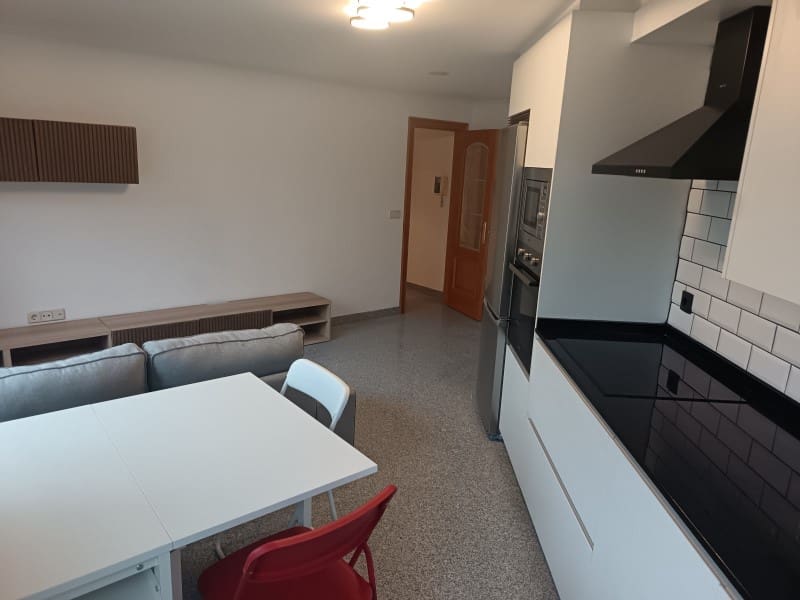 2 soveværelse Lejlighed til salg i Ferrol med garage - € 138.000 (Ref: 9452063)