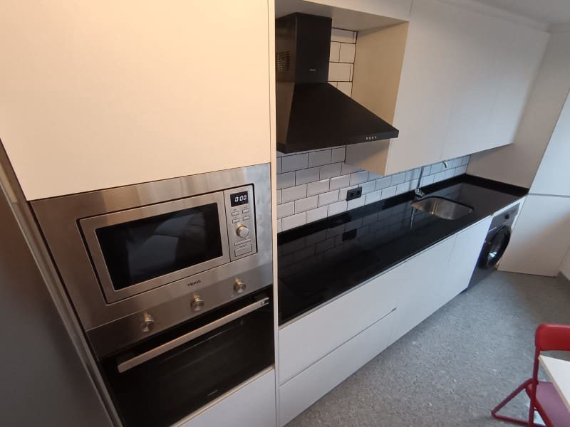 2 soveværelse Lejlighed til salg i Ferrol med garage - € 138.000 (Ref: 9452063)