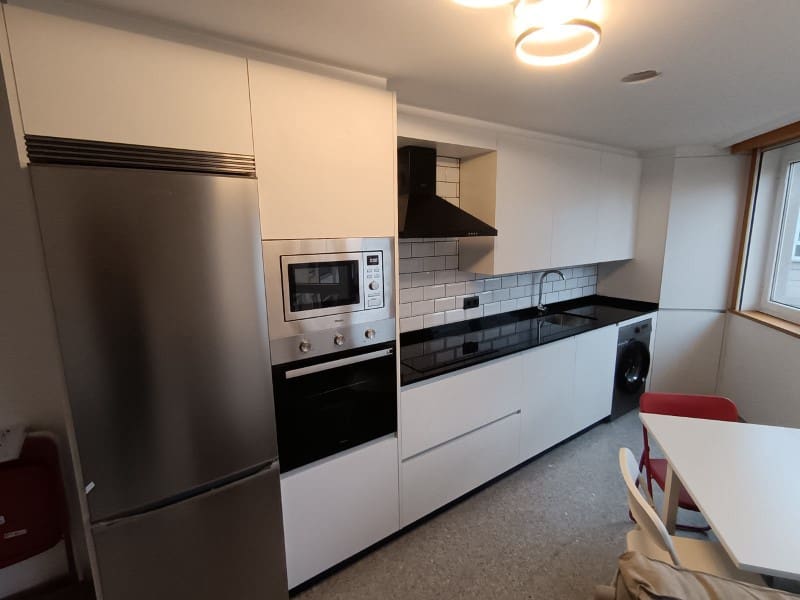 2 soveværelse Lejlighed til salg i Ferrol med garage - € 138.000 (Ref: 9452063)