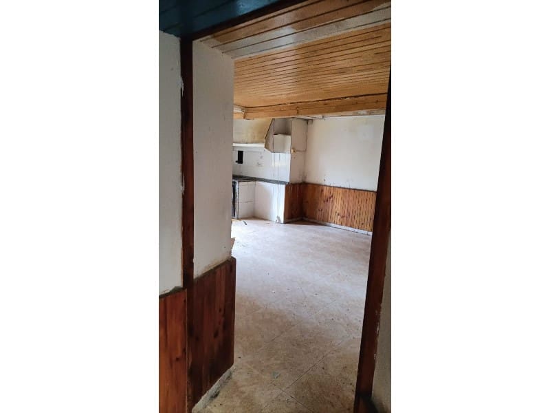 4 bedroom Finca/Country House for sale in Ortigueira - € 22,500 (Ref: 9465576)