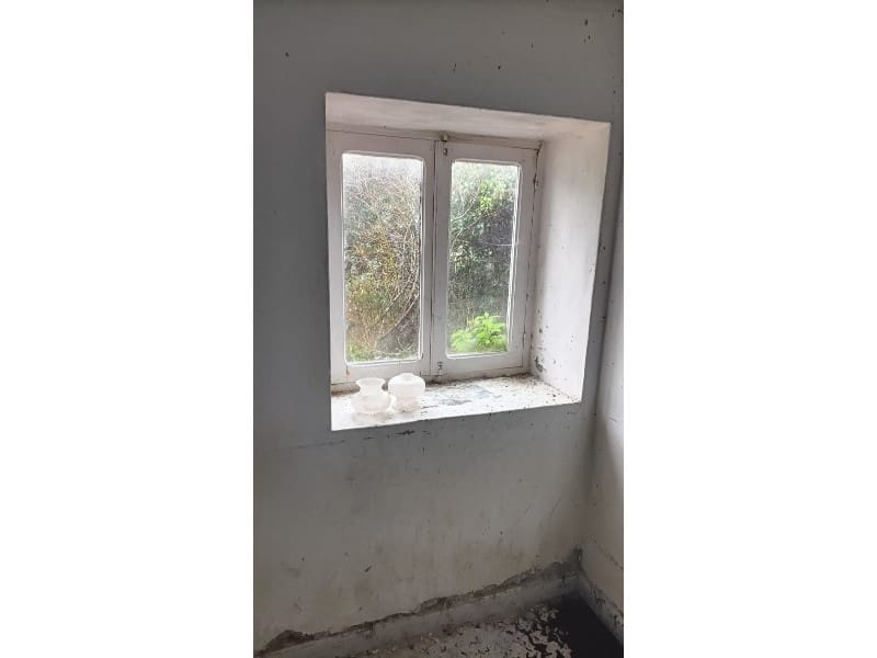 4 bedroom Finca/Country House for sale in Ortigueira - € 22,500 (Ref: 9465576)