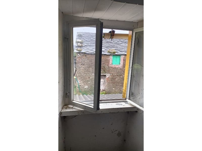 4 bedroom Finca/Country House for sale in Ortigueira - € 22,500 (Ref: 9465576)