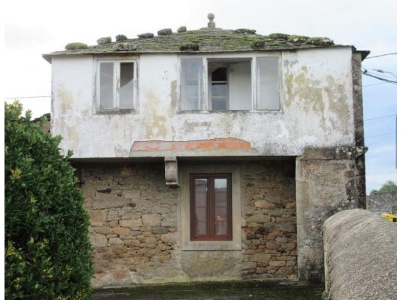 4 makuuhuone Omakotitalo myytävänä paikassa A Capela - 41 600 € (Ref: 9465577)