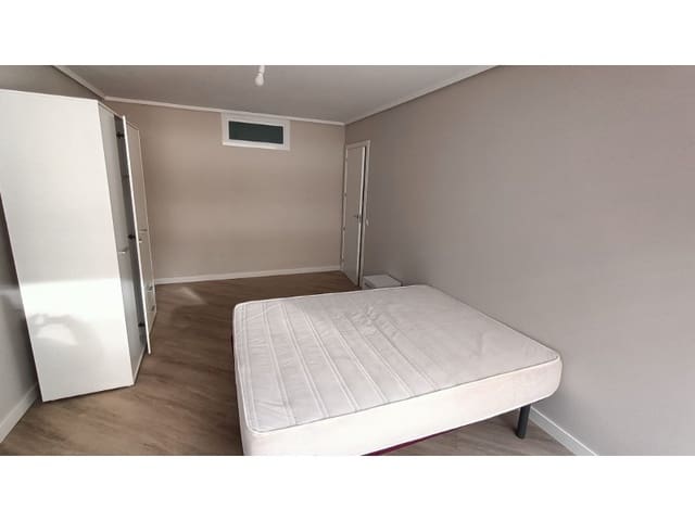 3 Zimmer Wohnung zu vermieten in Ferrol - 1.000 € (Ref: 9534357)