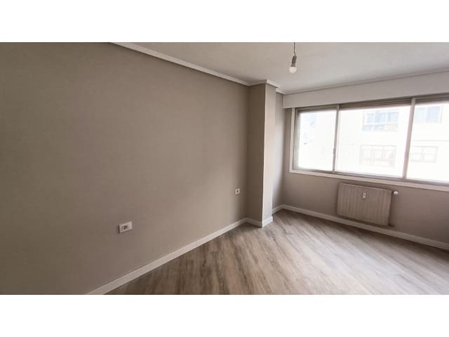 3 Zimmer Wohnung zu vermieten in Ferrol - 1.000 € (Ref: 9534357)