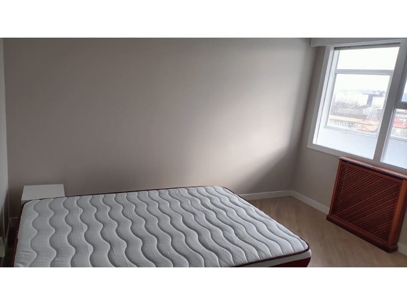 3 bedroom Flat for rent in Ferrol - € 1,000 (Ref: 9534357)