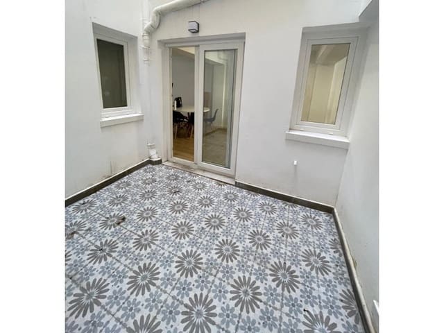 Piso de 3 habitaciones en Ferrol en alquiler - 840 € (Ref: 9582889)