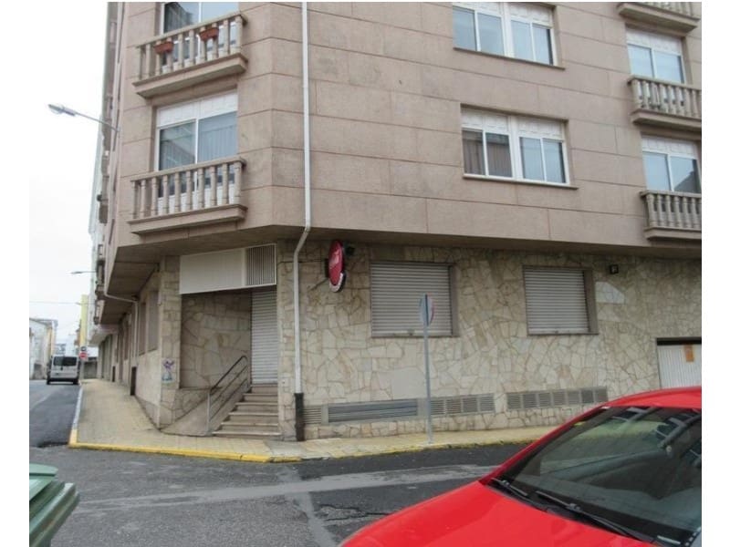 Commercial for sale in Ares - € 110,000 (Ref: 9591192)