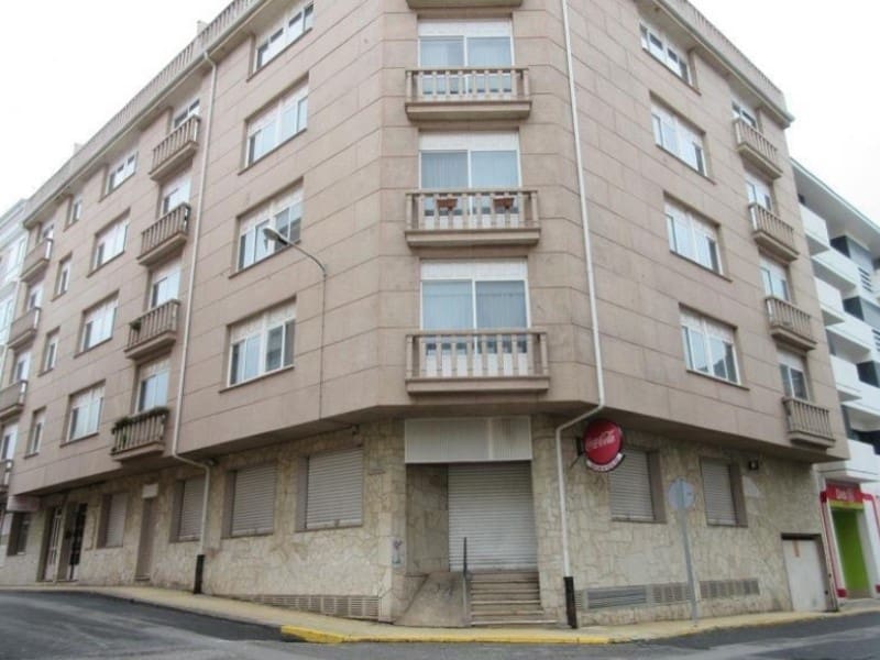 Commercial for sale in Ares - € 110,000 (Ref: 9591192)