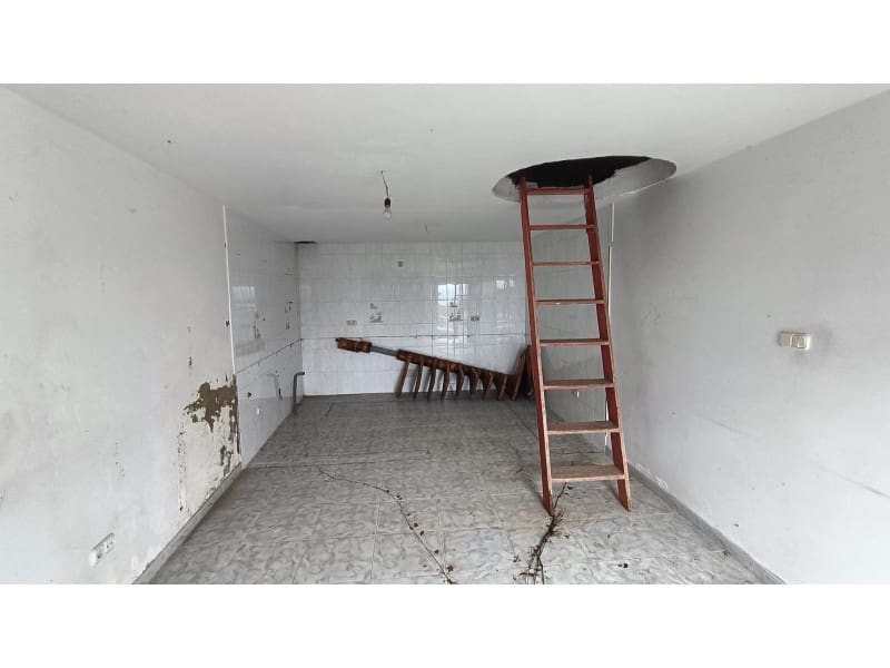 3 sovrum Hus till salu i Ares - 61 500 € (Ref: 9619160)