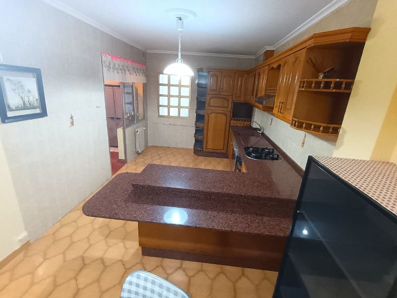 3 soverom Leilighet til leie i Ferrol - € 750 (Ref: 9644947)