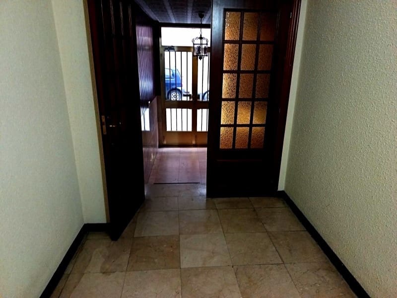 3 soverom Leilighet til leie i Ferrol - € 750 (Ref: 9644947)