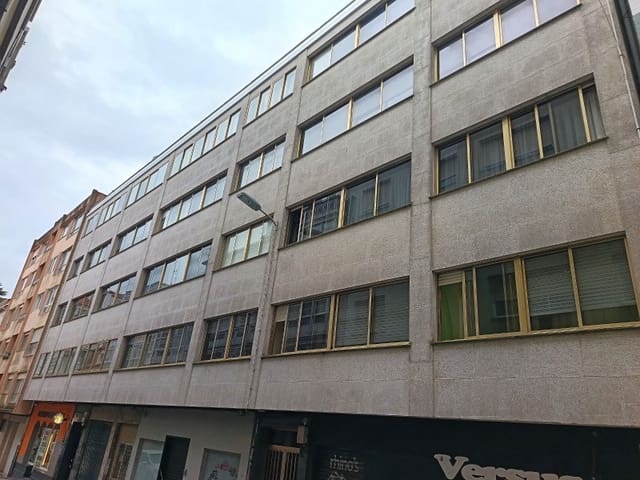 3 soverom Leilighet til leie i Ferrol - € 750 (Ref: 9644947)