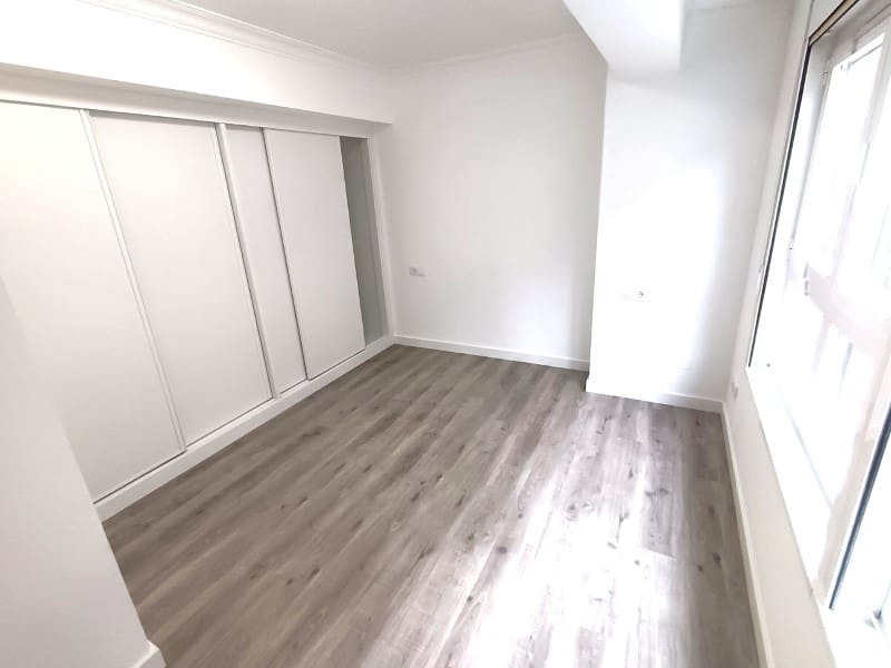 2 makuuhuone Asunto myytävänä paikassa Ferrol - 205 000 € (Ref: 9677061)