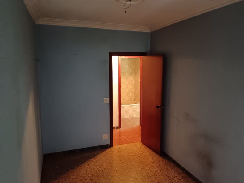 3 bedroom Flat for sale in Ferrol - € 93,500 (Ref: 9679668)