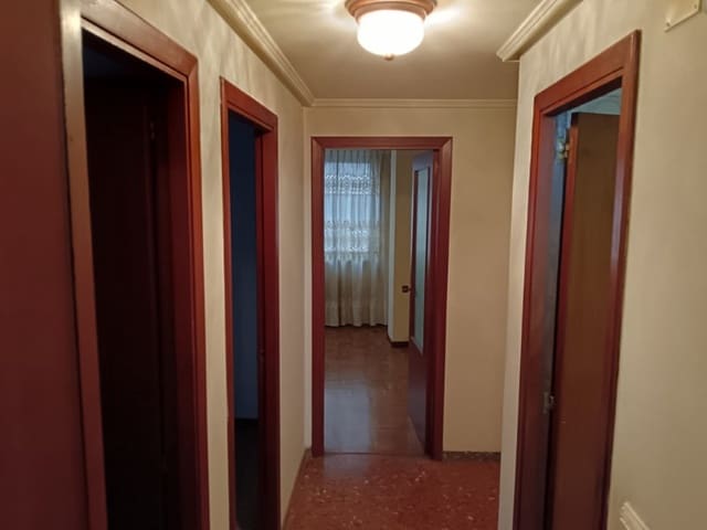 3 soverom Leilighet til salgs i Ferrol - € 93 500 (Ref: 9679668)