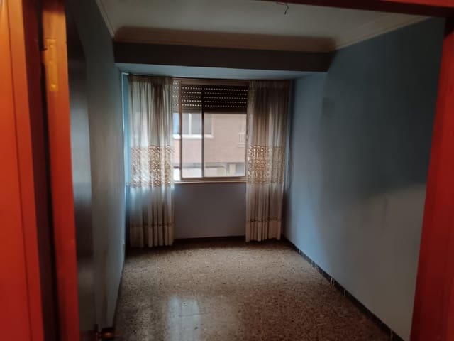 3 soverom Leilighet til salgs i Ferrol - € 93 500 (Ref: 9679668)