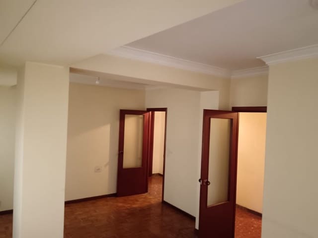 3 soverom Leilighet til salgs i Ferrol - € 93 500 (Ref: 9679668)