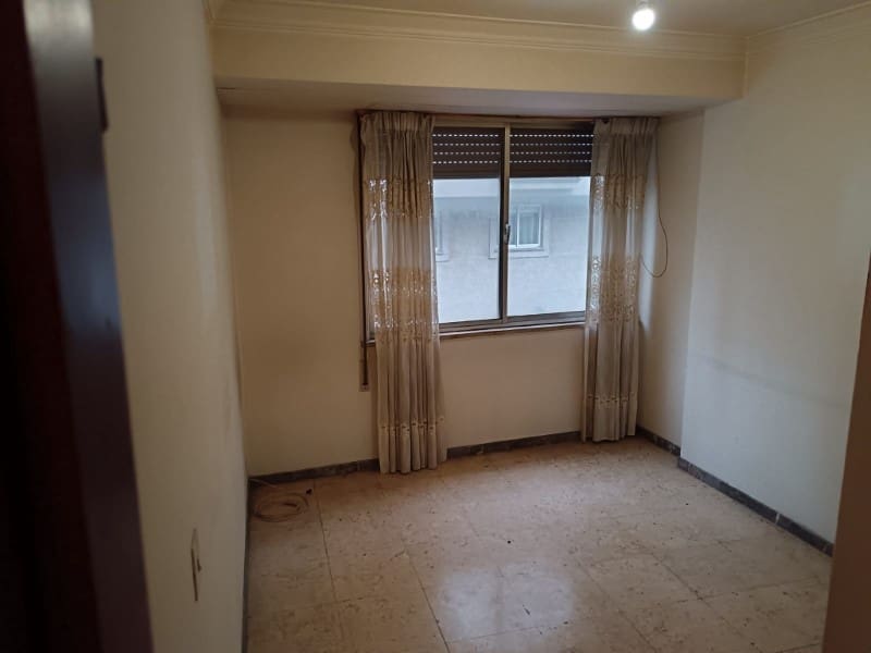 3 bedroom Flat for sale in Ferrol - € 93,500 (Ref: 9679668)