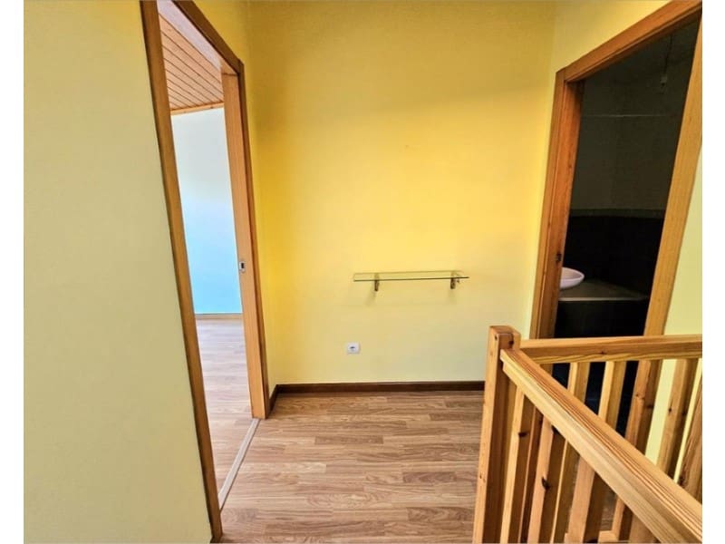 4 quarto Moradia Geminada para venda em A Pobra do Caraminal com garagem - 195 100 € (Ref: 9701486)