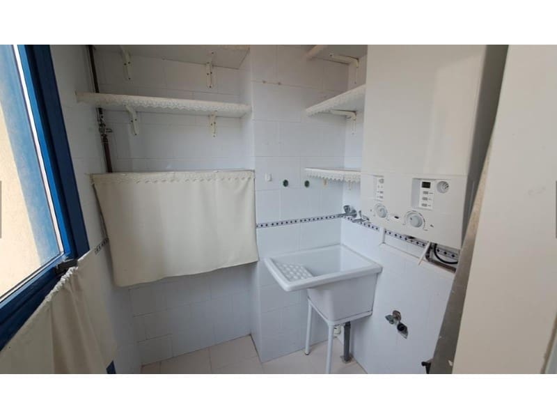 2 soveværelse Lejlighed til salg i A Coruna by med garage - € 260.000 (Ref: 9701487)