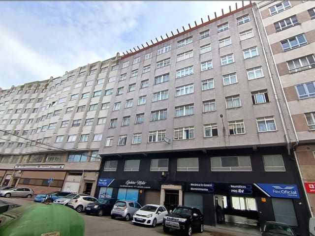 Piso de 3 habitaciones en Ferrol en alquiler - 700 € (Ref: 9711819)